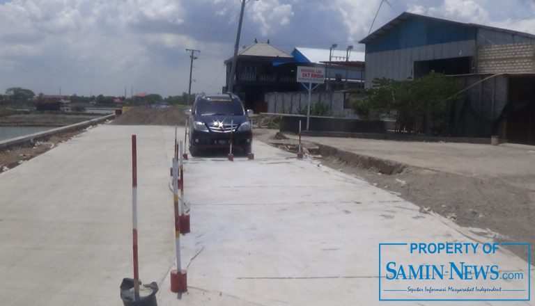 Ujung Pertigaan ke Jalan Tambat Kapal Dibuka Setelah Dilakukan Tes Beton