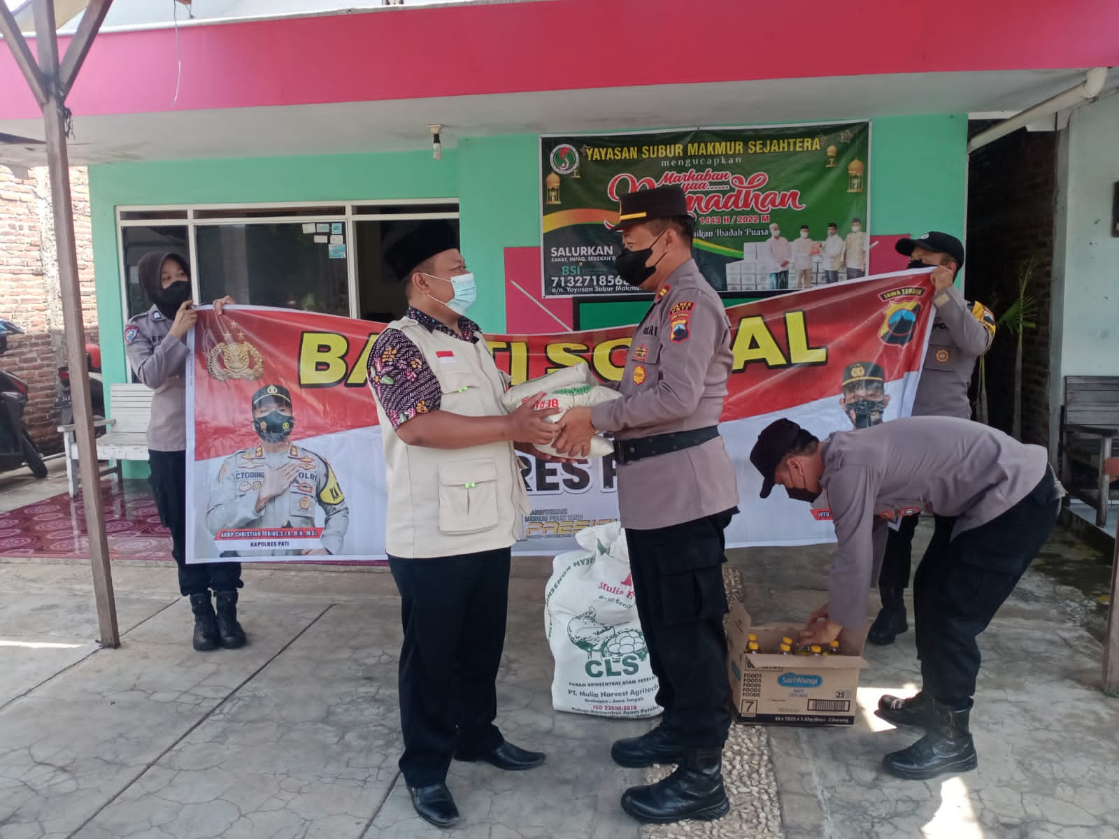 Polsek Pati Kota melaksanakan bakti sosial di Yayasan Subur Makmur Sejahtera, Jumat (8/4/2022)