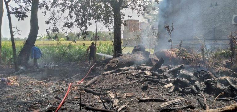 Picu Kebakaran, Dewan Ajak Warga Kelola Sampah dengan Benar