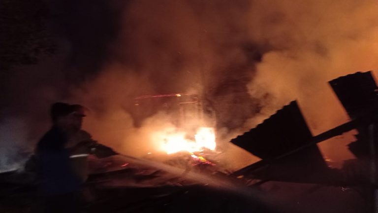 9 Kios Di Pasar Pandanharum Gabus Grobogan Hangus Terbakar, Berikut Kronologinya