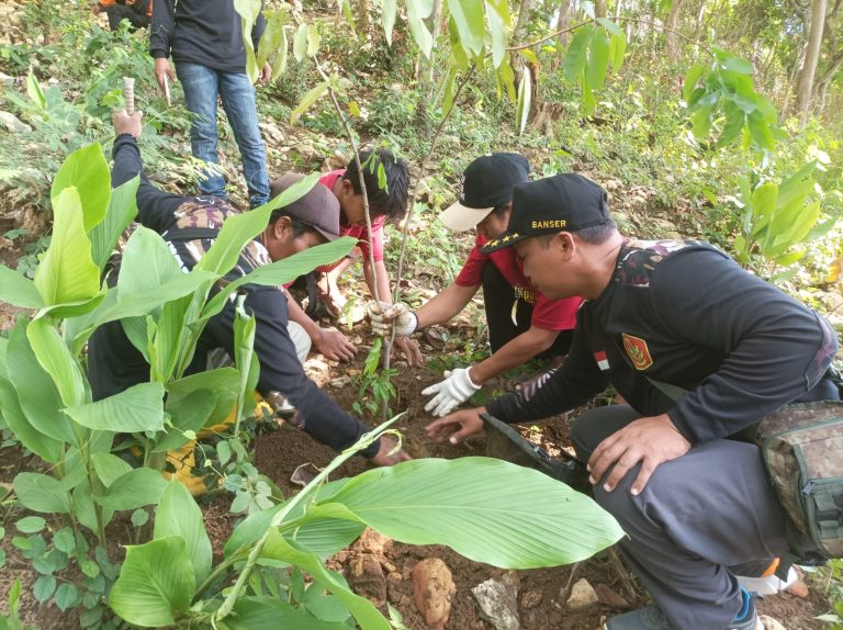 Tak Mau Kalah Cepat, Lintas Sektor Pucakwangi Sambatan Konservasi