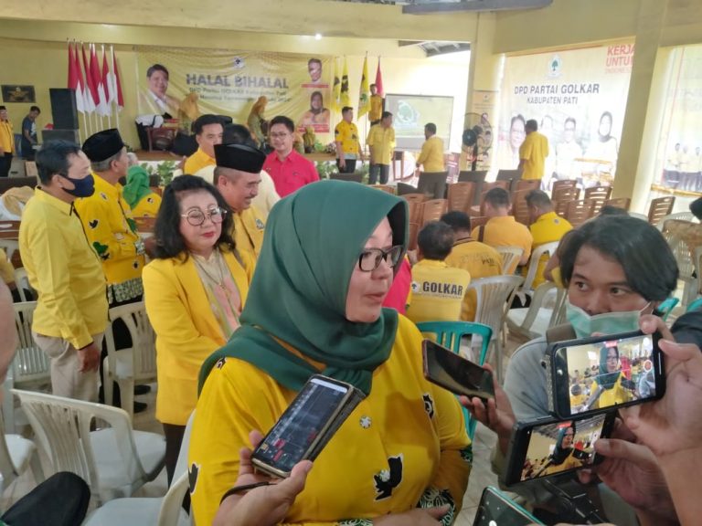 Antisipasi Dampak Negatif Gadget, Diharap Komunikasi Keluarga Diperhatikan