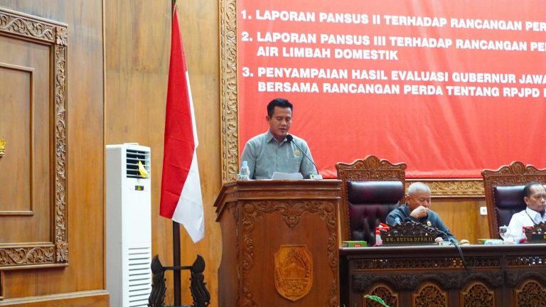 Pansus II Sampaikan Hasil Pembahasan Raperda Cagar Budaya