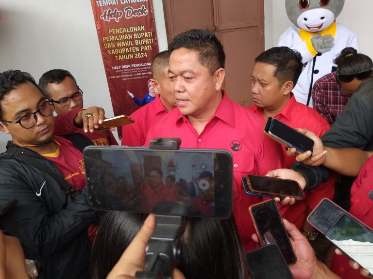 Wahyu-Suharyono Diusung PDI Perjuangan, Demokrat, PKS, Ali Badrudin: Kader Jangan Bangkang