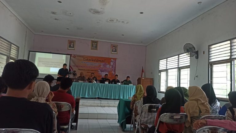 Panwascam Cluwak Selenggarakan Sosialisasi Pengawasan Partisipatif 